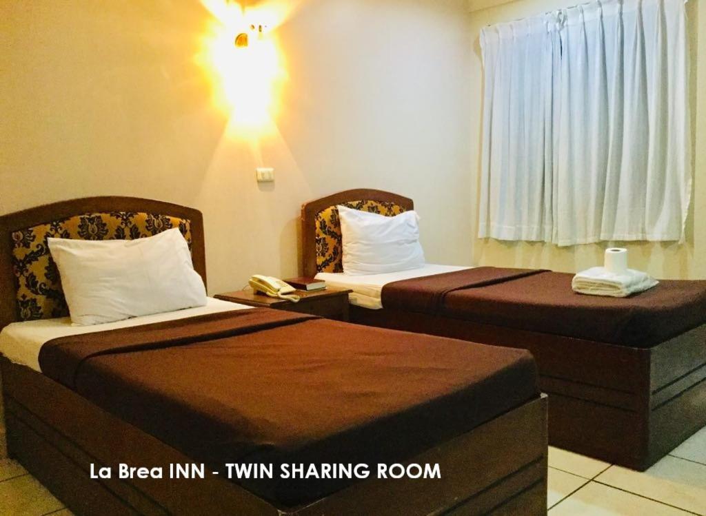 La Brea Inn باغيو المظهر الخارجي الصورة